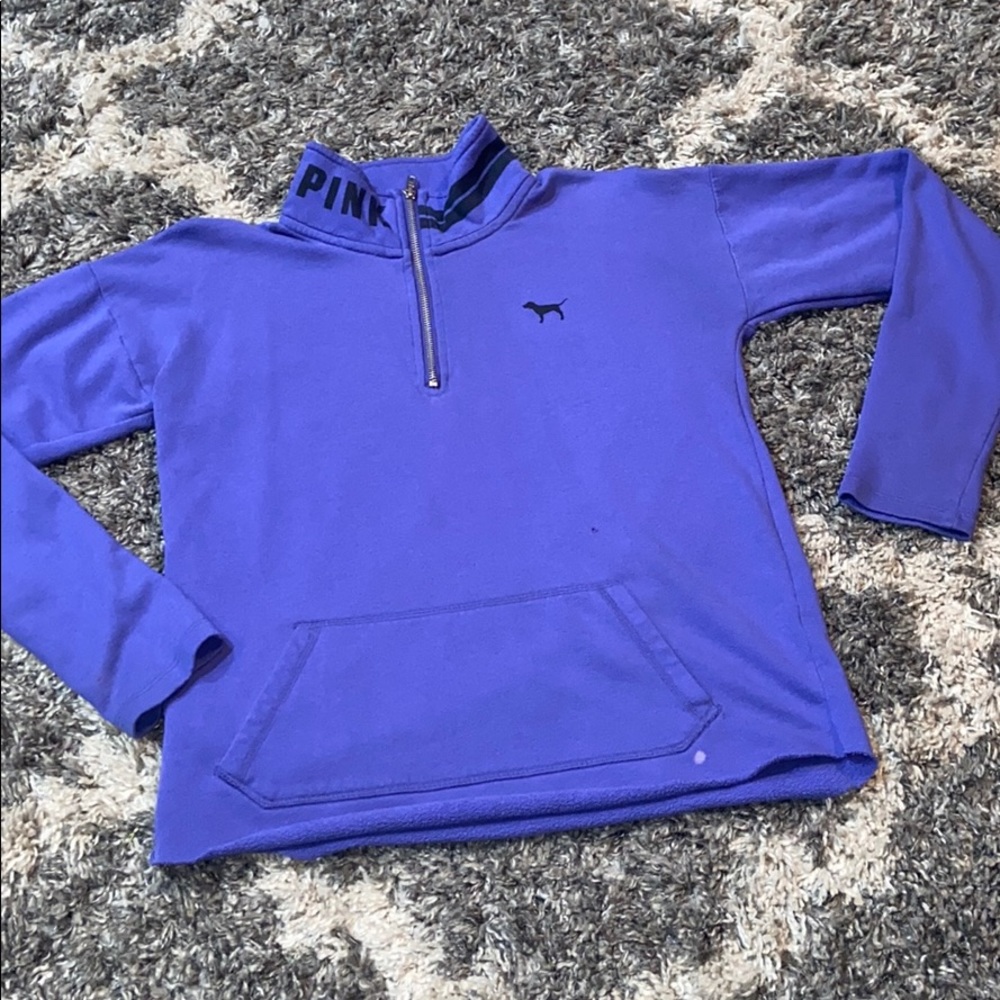Victoria’s Secrets PINK pullover